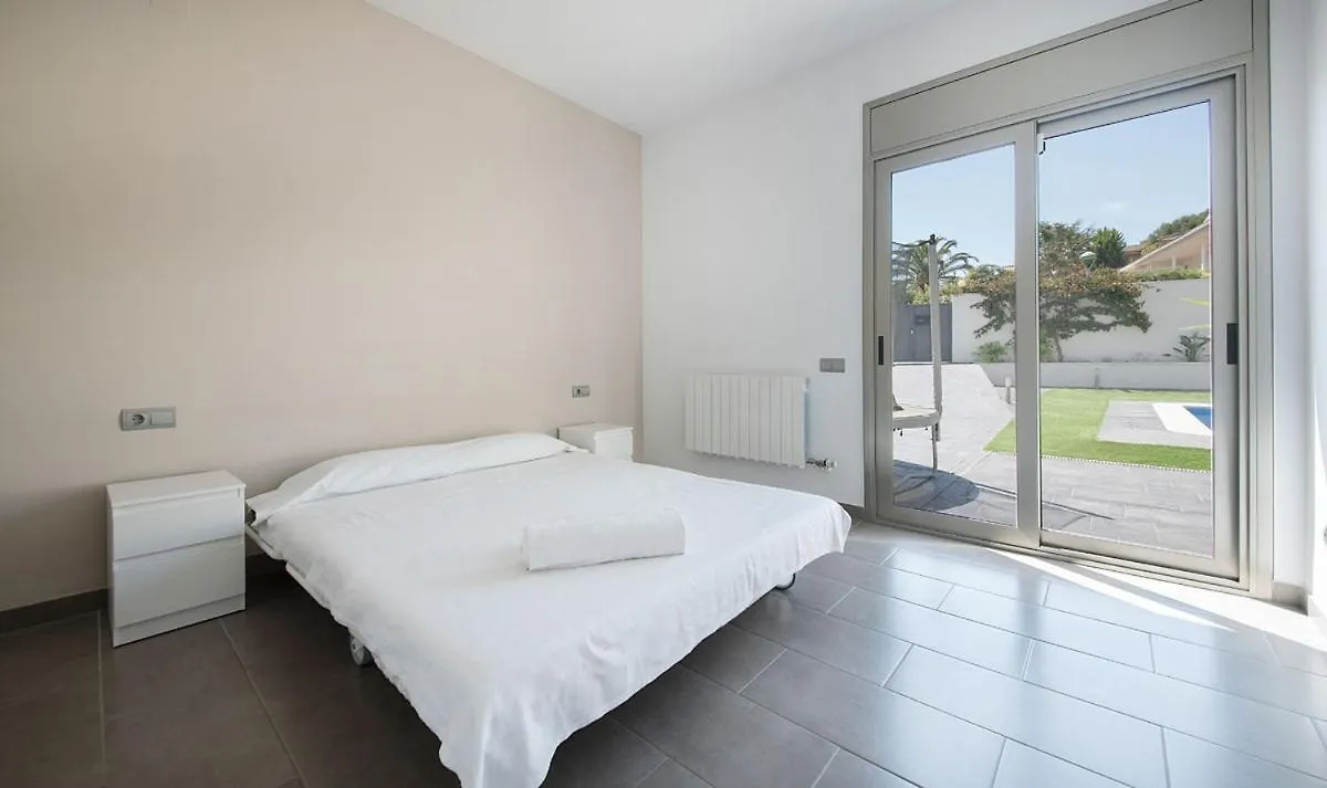 Holiday home Aimar Casa Beauty La Mora Villa Tarragona