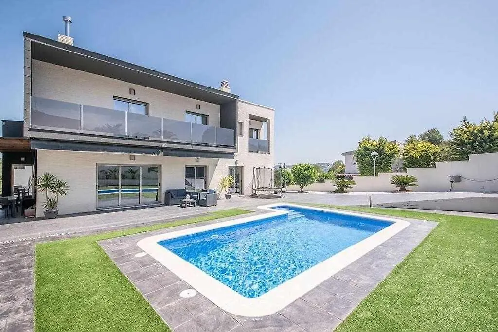 Aimar Casa Beauty La Mora Villa Tarragona 0*,  Spain